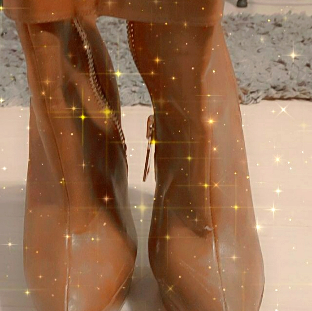 Gorgeous brown heels 🥰🥰